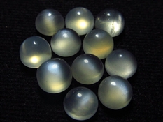 MoonStone32